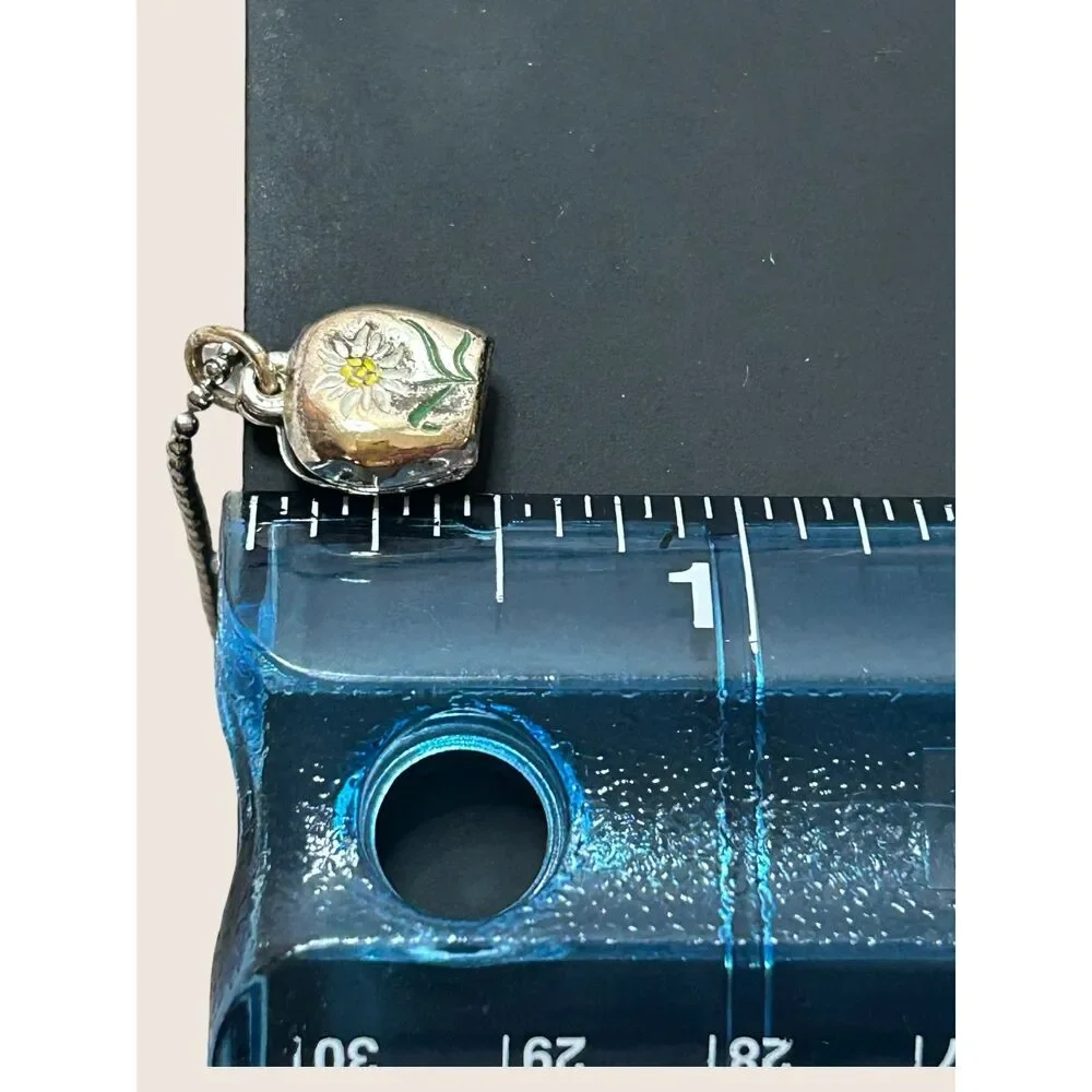 🌼 VTG COWBELL FLOWER EDELWEISS ENAMEL SWISS ALPINE STERLING SOUVENIR CHARM